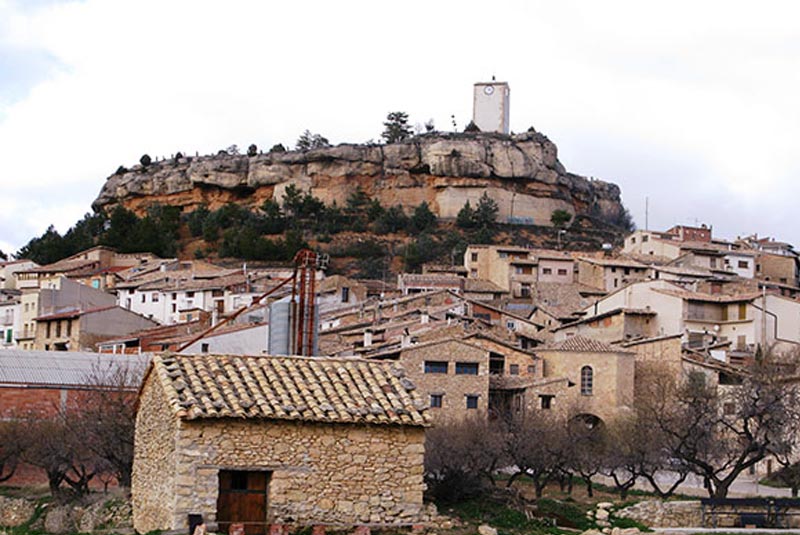 Qué ver en Monroyo. Vista del pueblo.